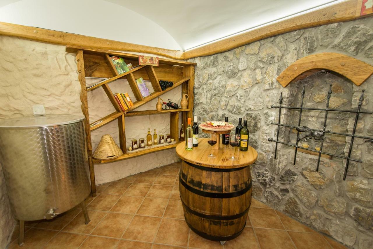 Vineyard Cottage Vina In Medu 特贝尔诺 外观 照片